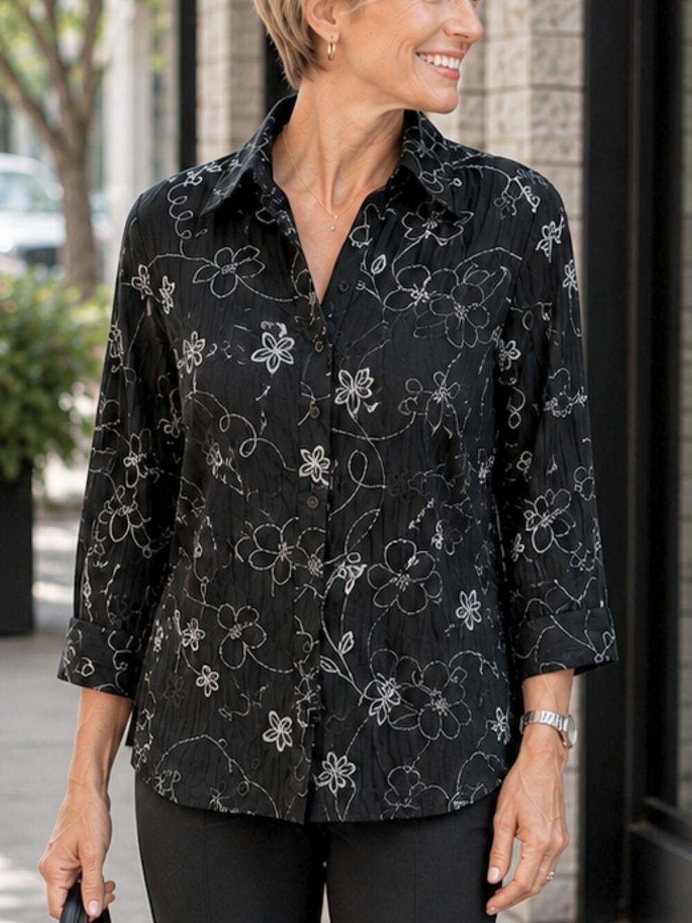 Apt. 9 Button-Up Blouse Black Blue White Floral Embroidered Top Large